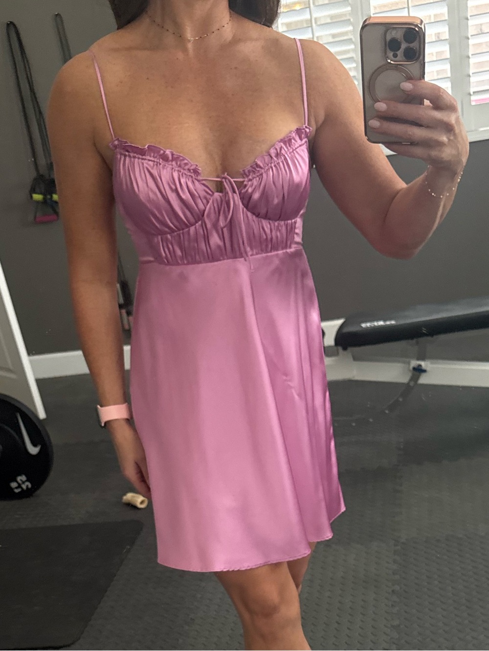 Astr Satin Lace-Trim party dress in Pink